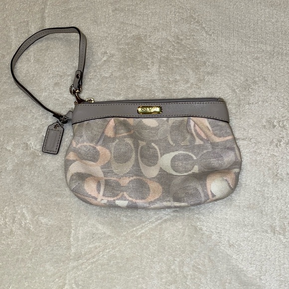 Coach Handbags - COACH Wristlet